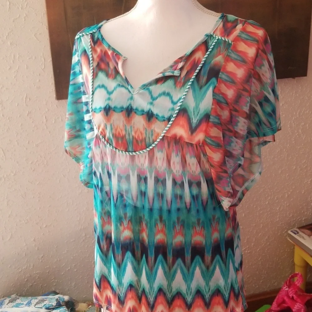 Maurice's flowy top - Picture 1 of 2